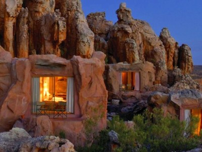 Tour in South Africa Kagga-Kamma-Cave-Resort-Cederberg-Mountains-South-Africa-2